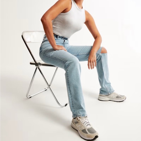 Abercrombie & Finch - Curve Love -Ultra High Rise 90’s Straight Leg Jean- - Picture 8 of 11